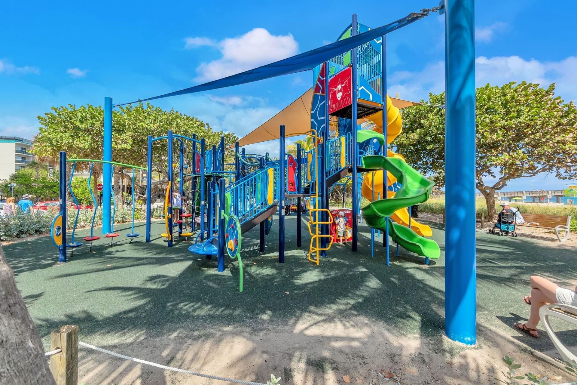 750 N Ocean Boulevard, Unit 404, Pompano Beach, FL 33062 Photo