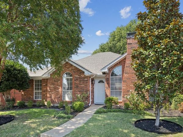 1823 Dew Valley Drive, Carrollton, TX 75010