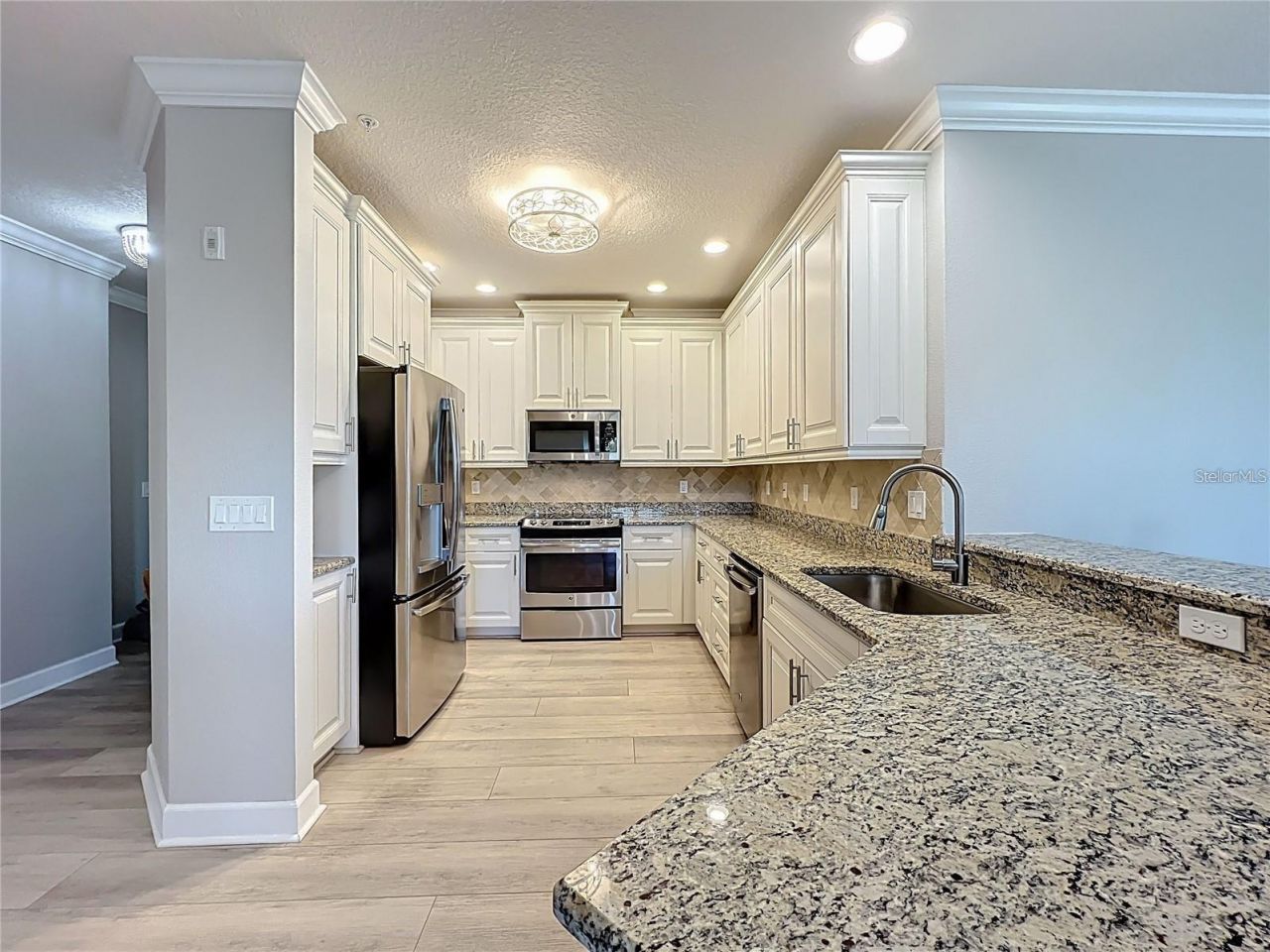 7810 34th Avenue W, Unit 103, Bradenton, FL 34209 Photo