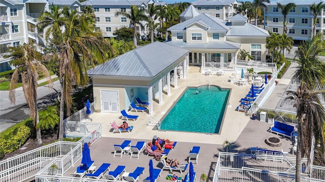 7810 34th Avenue W, Unit 103, Bradenton, FL 34209 Photo