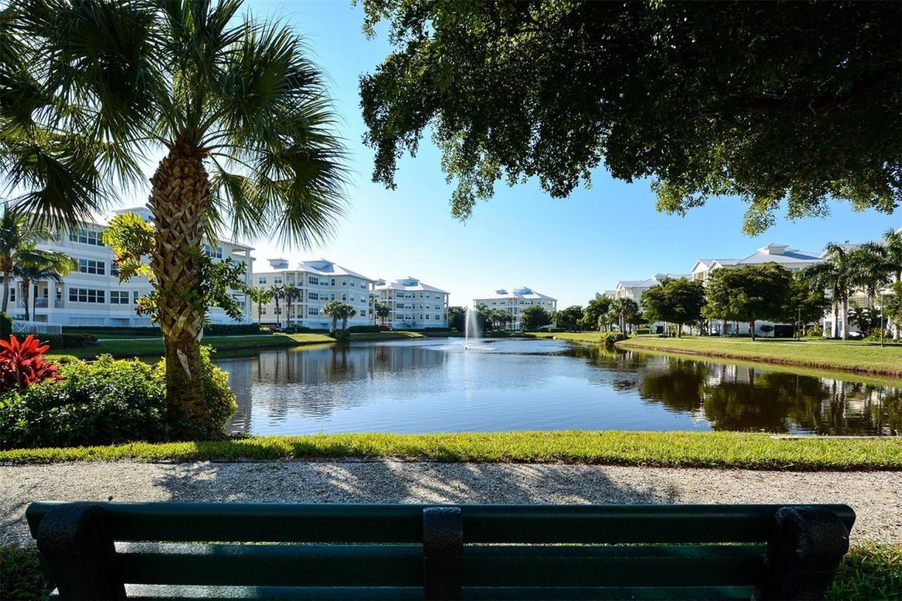 7810 34th Avenue W, Unit 103, Bradenton, FL 34209 Photo