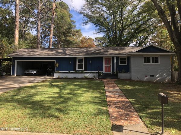 2750 Pinedale Street, Jackson, MS 39204