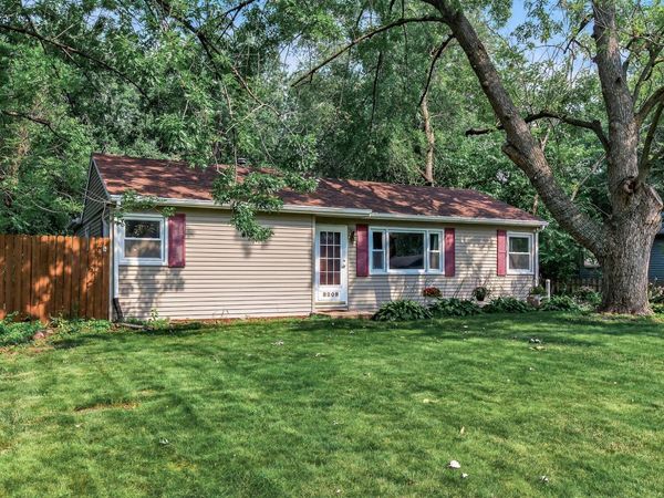 8209 11th Avenue S, Bloomington, MN 55420