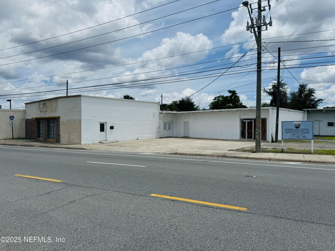 2565 Philips Highway, Jacksonville, FL 32207 Main Photo