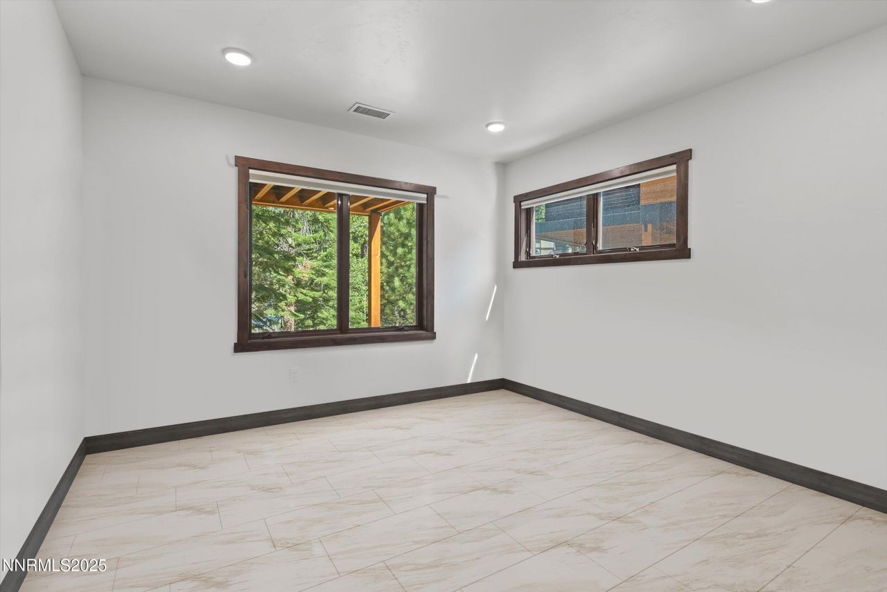 160 Sierra Colina Drive, Stateline, NV 89449 Photo