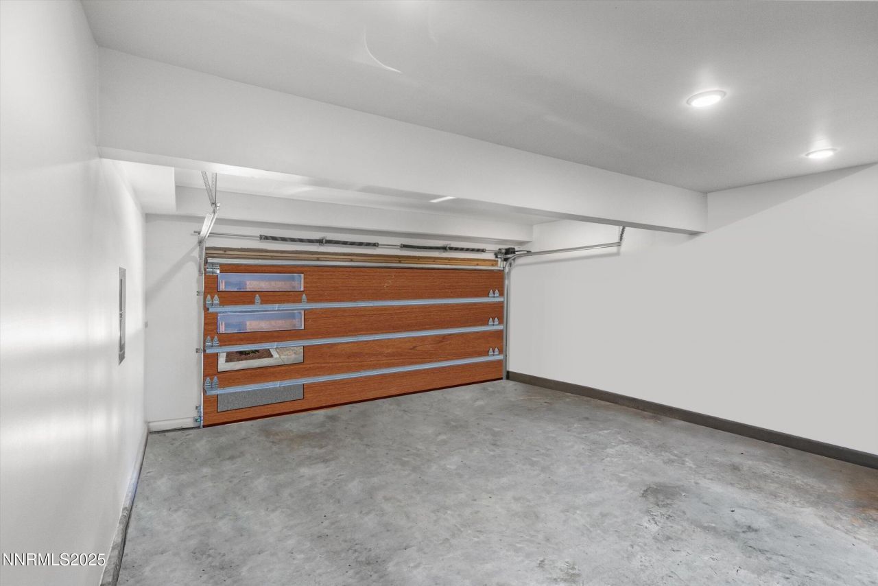 160 Sierra Colina Drive, Stateline, NV 89449 Photo