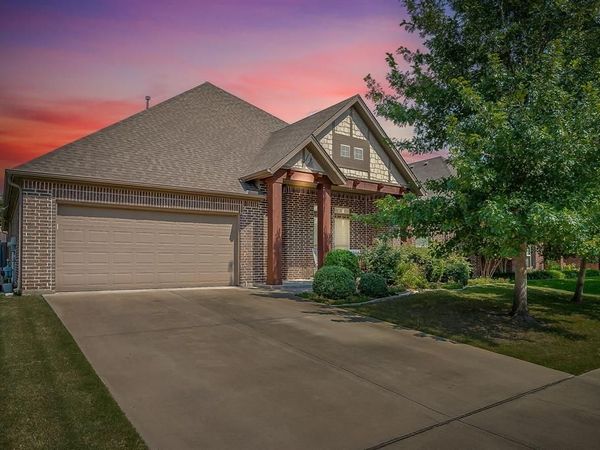 4005 Brookdale Road, Benbrook, TX 76116