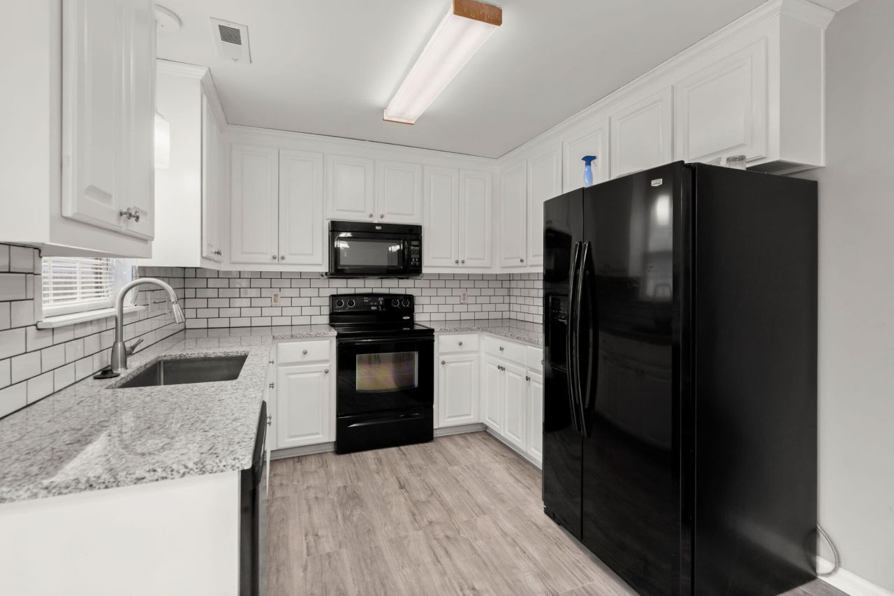 109 Wisteria Court Photo 10