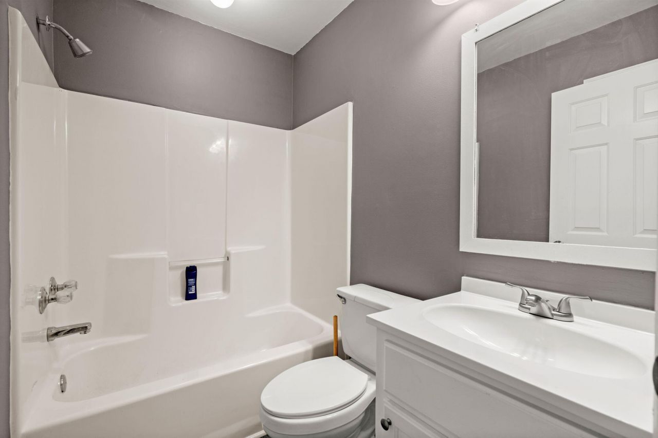 109 Wisteria Court Photo 21