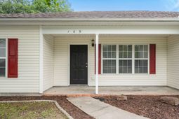 109 Wisteria Court photo 4