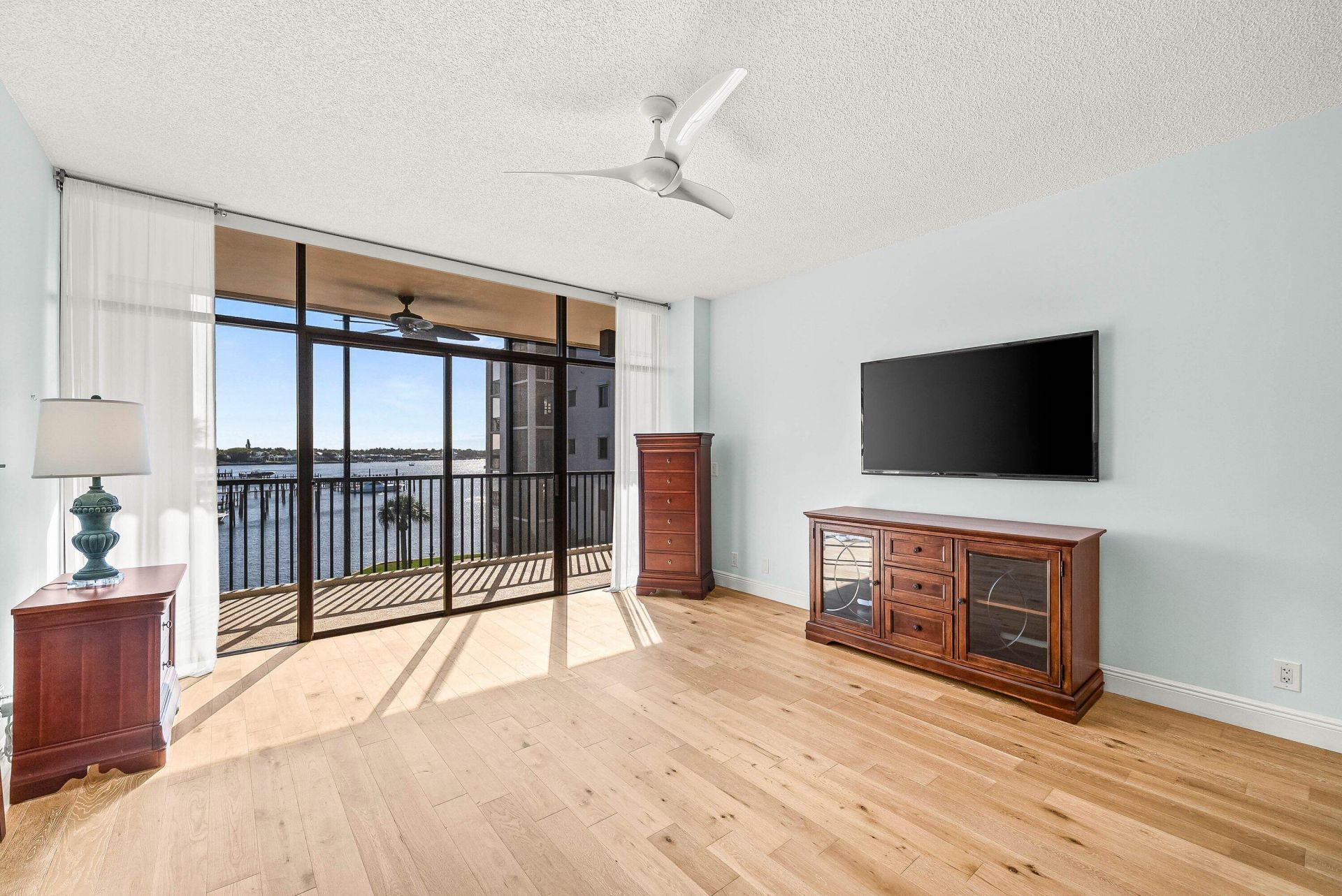 11370 Twelve Oaks Way, Unit 418, North Palm Beach, FL 33408 Photo