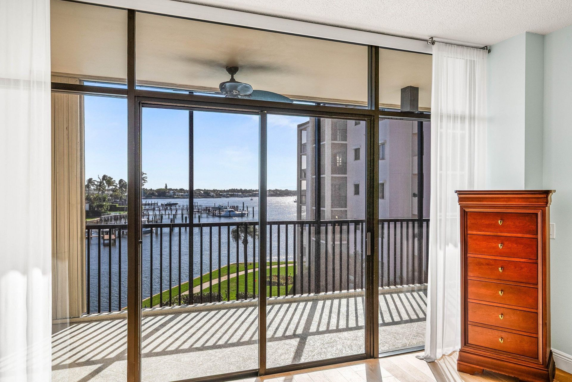 11370 Twelve Oaks Way, Unit 418, North Palm Beach, FL 33408 Photo