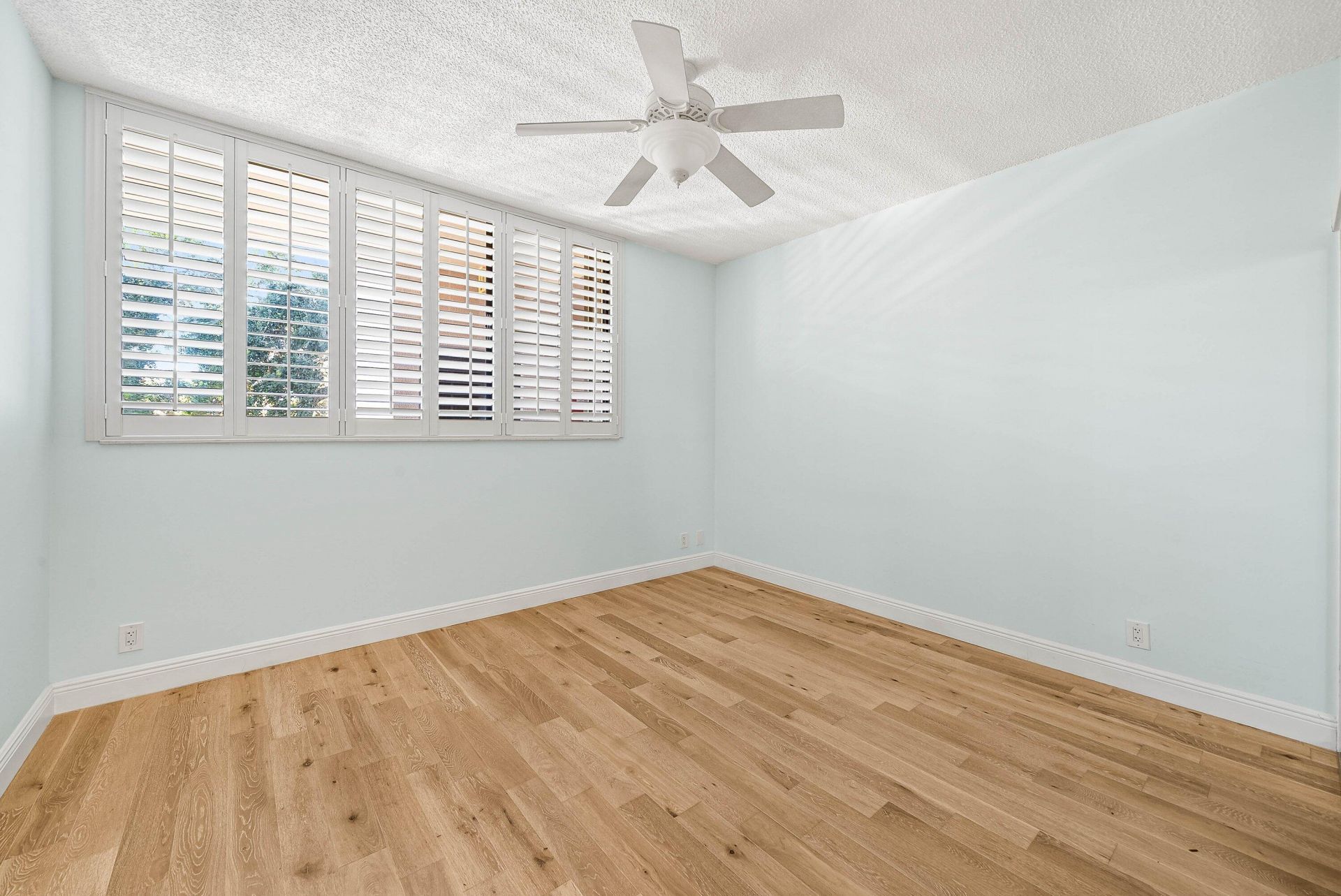 11370 Twelve Oaks Way, Unit 418, North Palm Beach, FL 33408 Photo