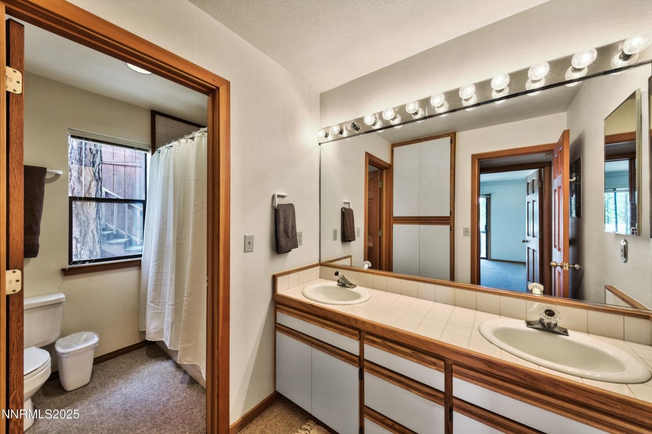 609 Lariat Circle, Unit 2, Incline Village, NV 89451 Photo