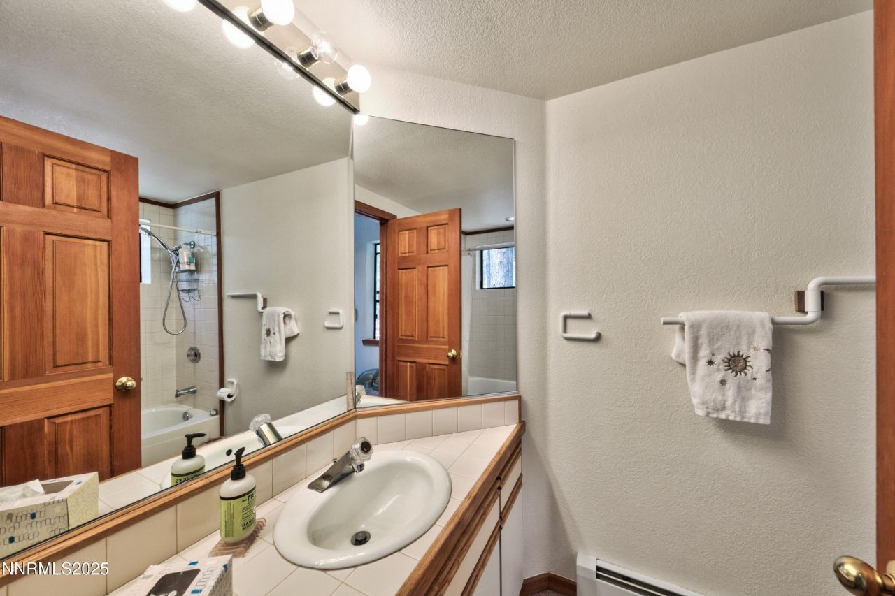 609 Lariat Circle, Unit 2, Incline Village, NV 89451 Photo