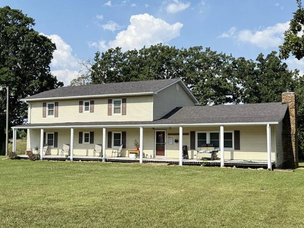 14562 S 3rd Street, Stockton, MO 65785