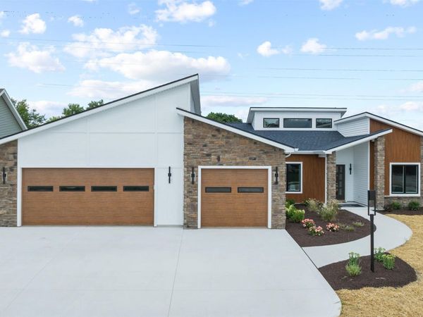 619 Grantham Passage, Fort Wayne, IN 46845