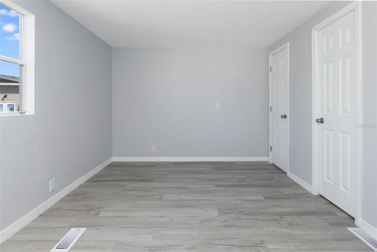 460 Mount Oak Avenue Ne, Unit 745, Saint Petersburg, FL 33702 Photo