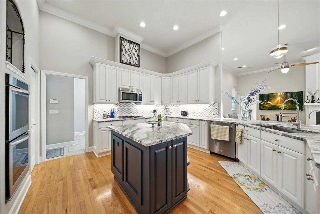 17210 Broadoak Drive, Tampa, FL 33647 Photo