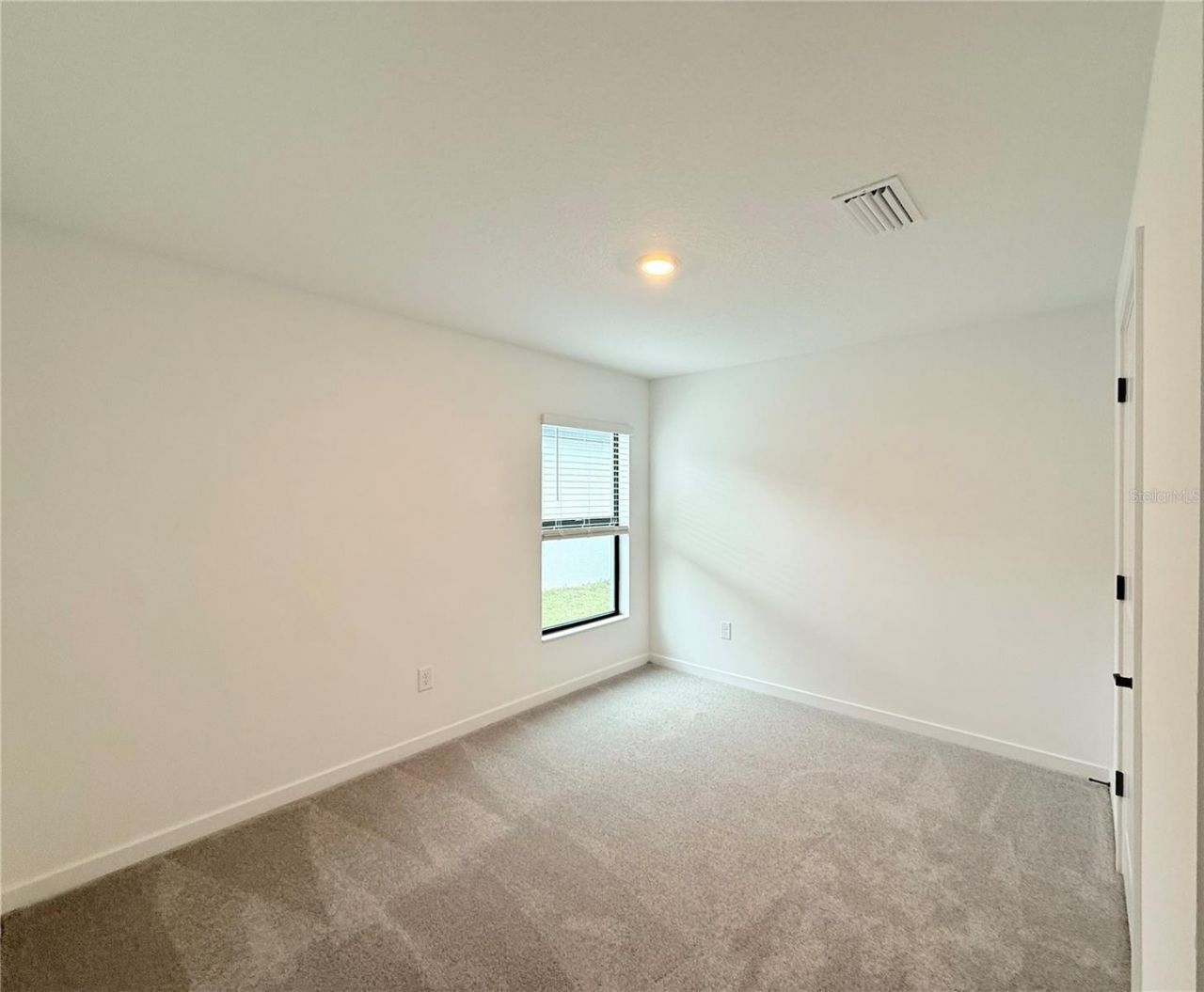 5745 Helmsman Court, Tampa, FL 33619 Photo