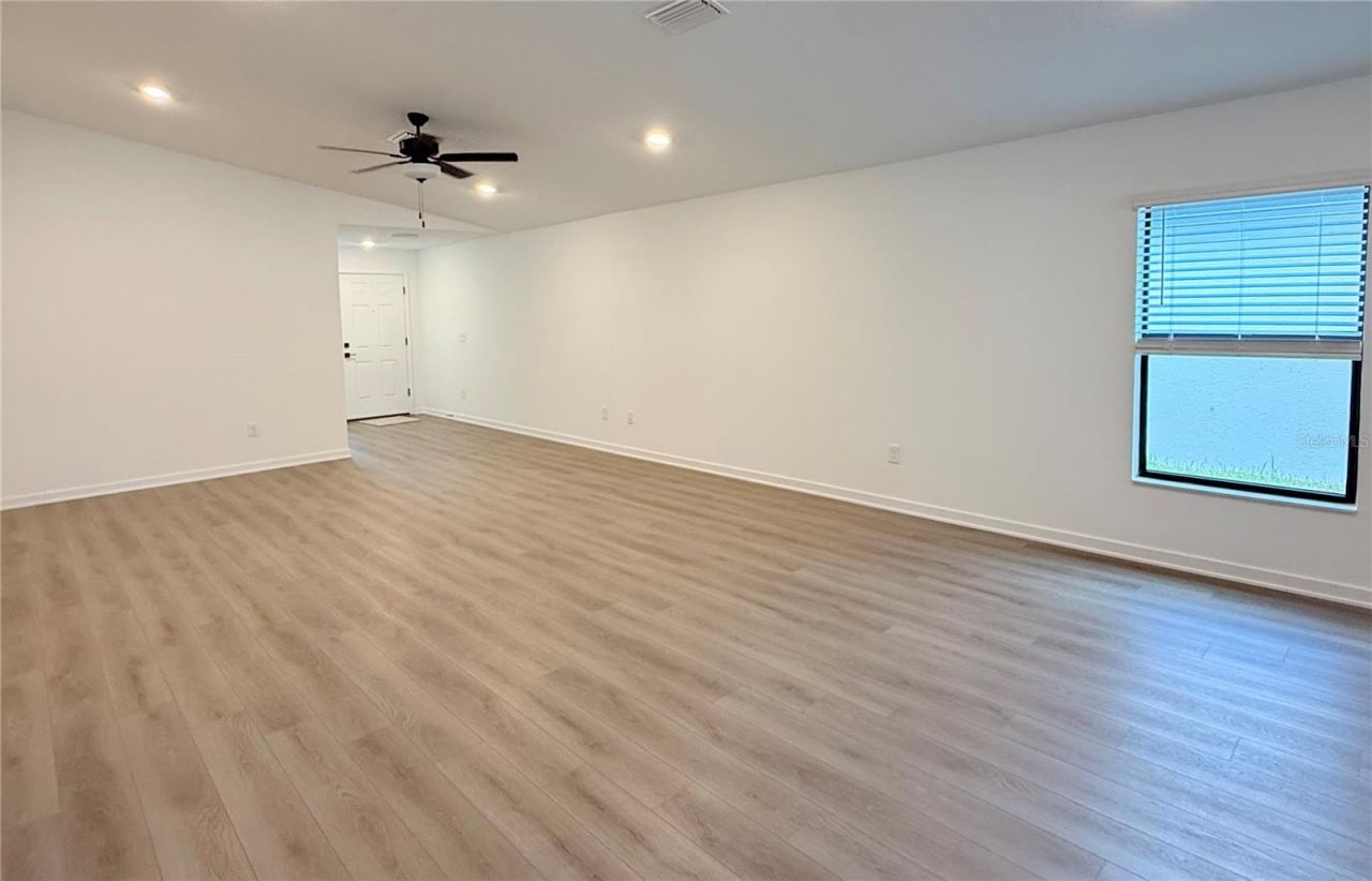 5745 Helmsman Court, Tampa, FL 33619 Photo
