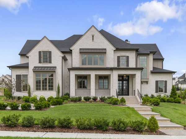 1707 Southwick Dr, Brentwood, TN 37027