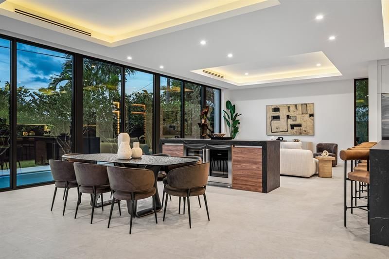 2000 Harbourview Drive, Fort Lauderdale, FL 33316 Photo