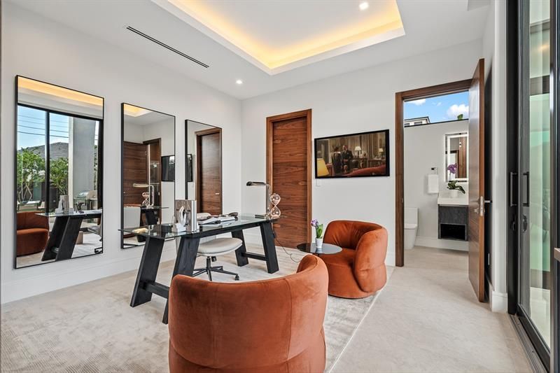 2000 Harbourview Drive, Fort Lauderdale, FL 33316 Photo