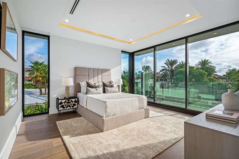 2000 Harbourview Drive, Fort Lauderdale, FL 33316 Photo