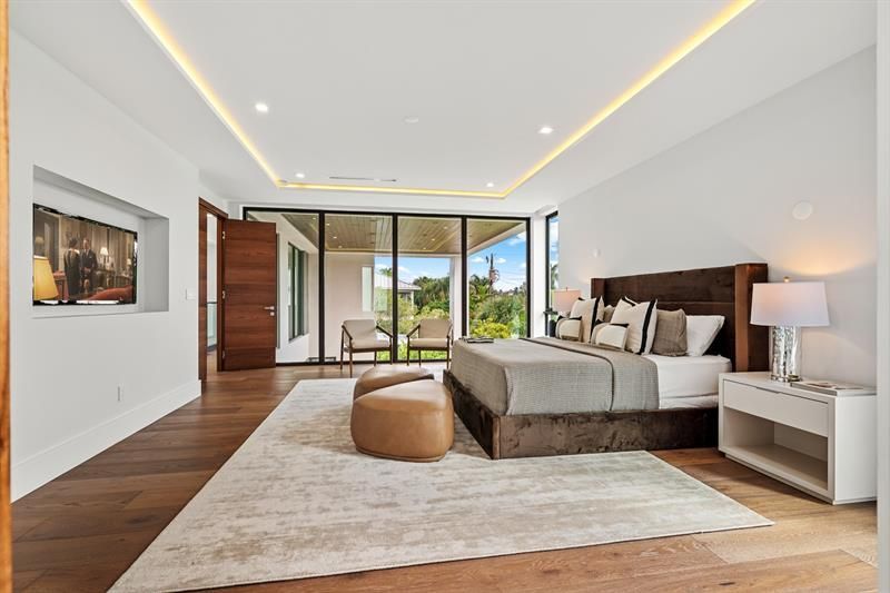 2000 Harbourview Drive, Fort Lauderdale, FL 33316 Photo