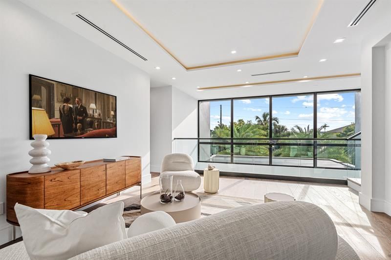 2000 Harbourview Drive, Fort Lauderdale, FL 33316 Photo