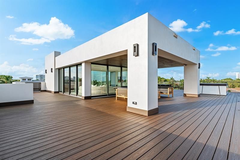 2000 Harbourview Drive, Fort Lauderdale, FL 33316 Photo