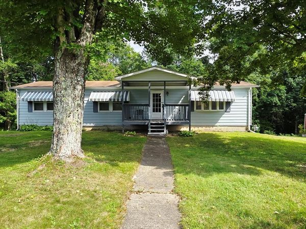 433 PARKER ST, COAL CITY, WV 25823