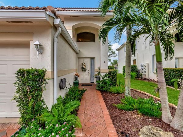 7942 Laina Lane, Unit 4, Boynton Beach, FL 33437