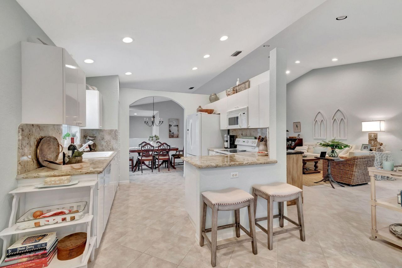 7942 Laina Lane, Unit 4, Boynton Beach, FL 33437 Photo