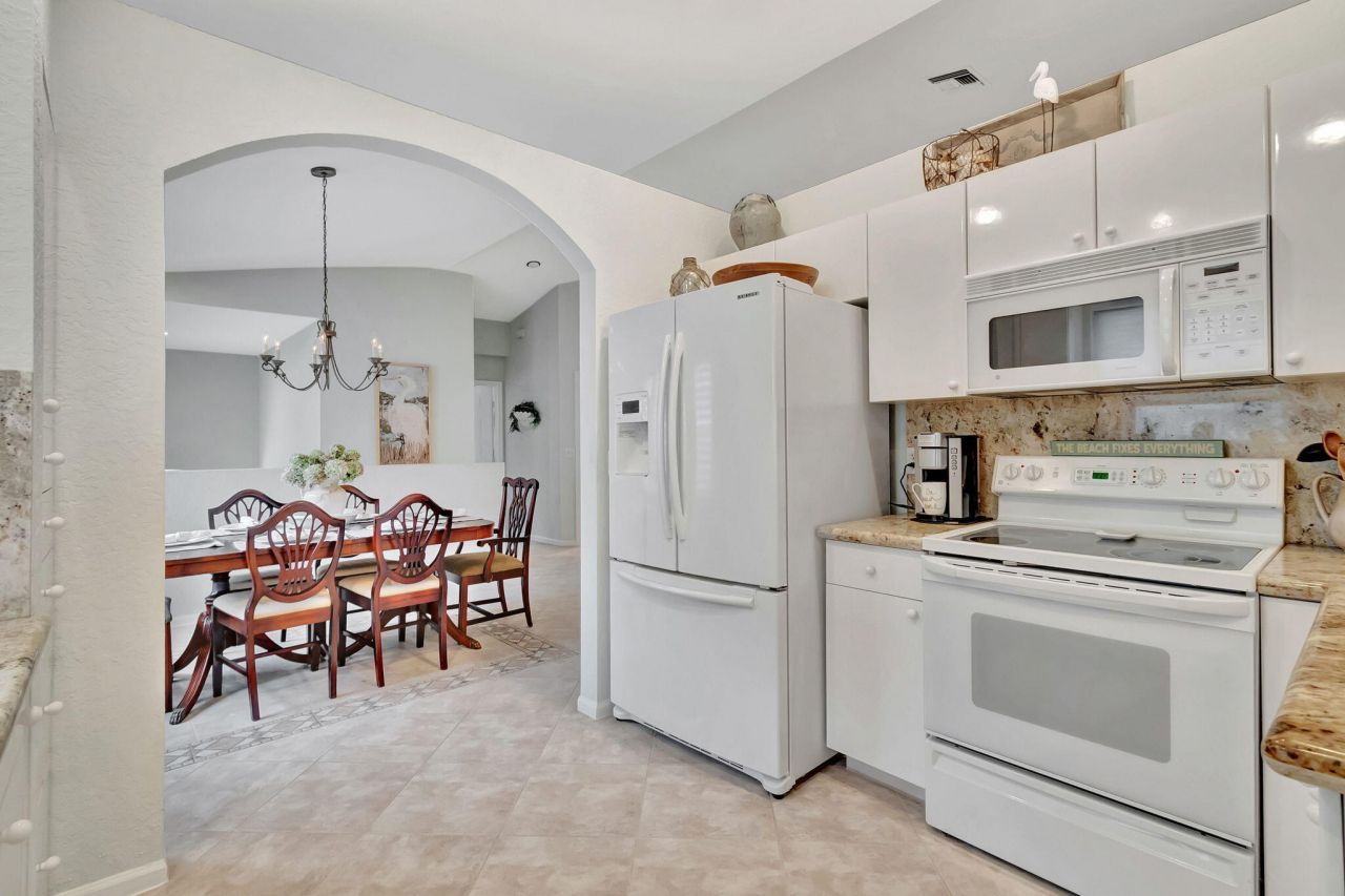 7942 Laina Lane, Unit 4, Boynton Beach, FL 33437 Photo