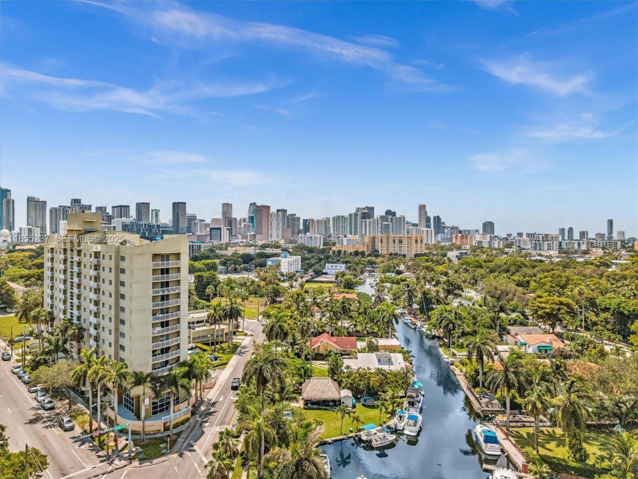 816 NW 11th St, Unit 1208, Miami, FL 33136 Photo