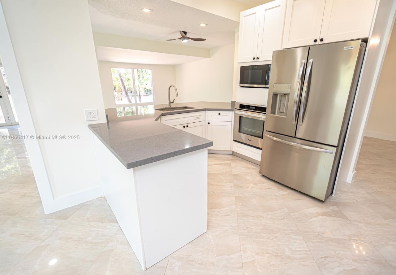 2810 SW 114th Ave, Miami, FL 33165 Photo