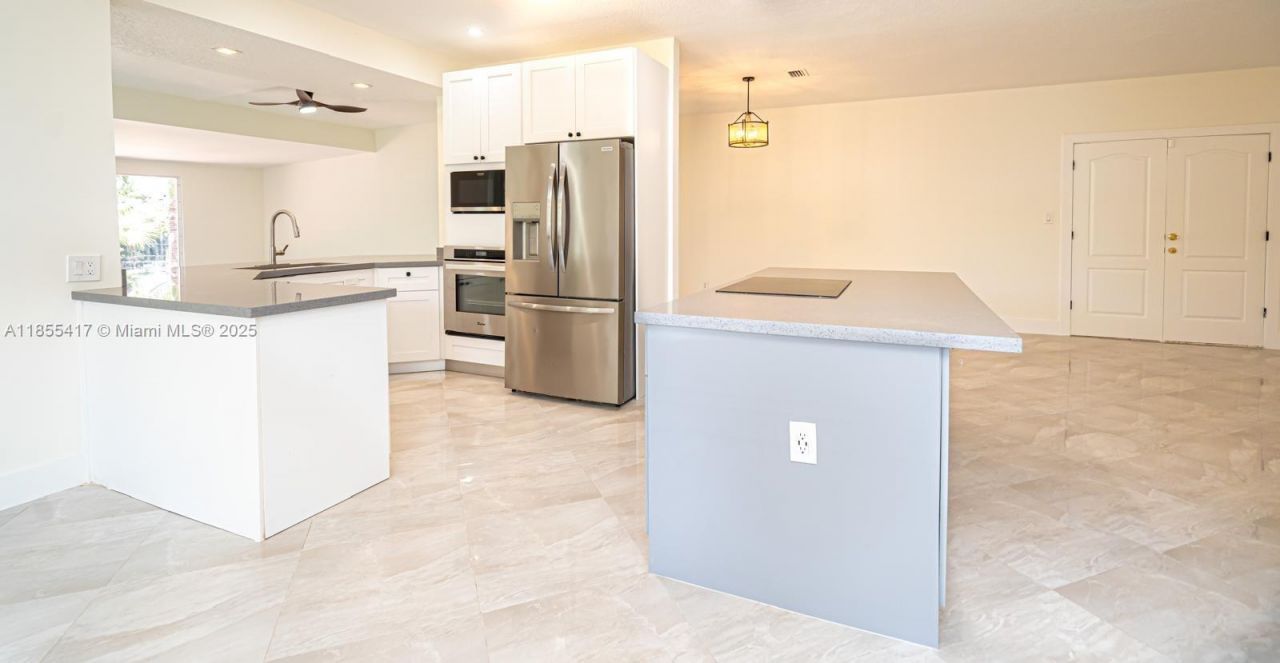 2810 SW 114th Ave, Miami, FL 33165 Photo