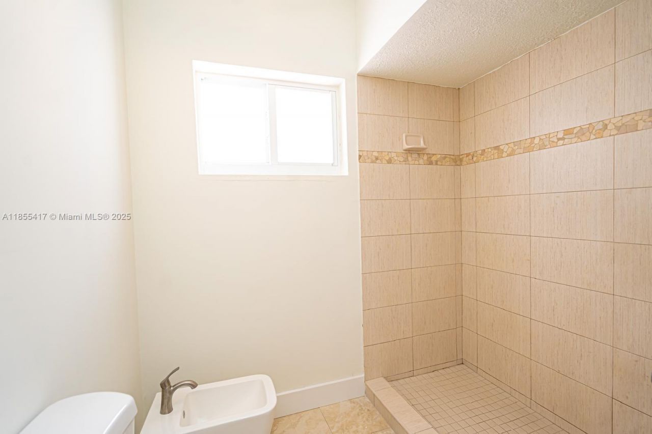 2810 SW 114th Ave, Miami, FL 33165 Photo