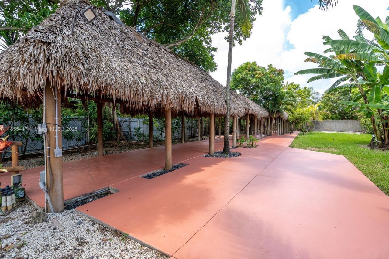 2810 SW 114th Ave, Miami, FL 33165 Photo