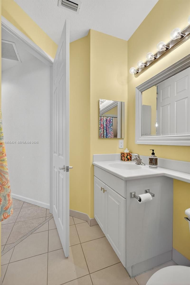 9633 Sandpiper Ln, West Palm Beach, FL 33411 Photo