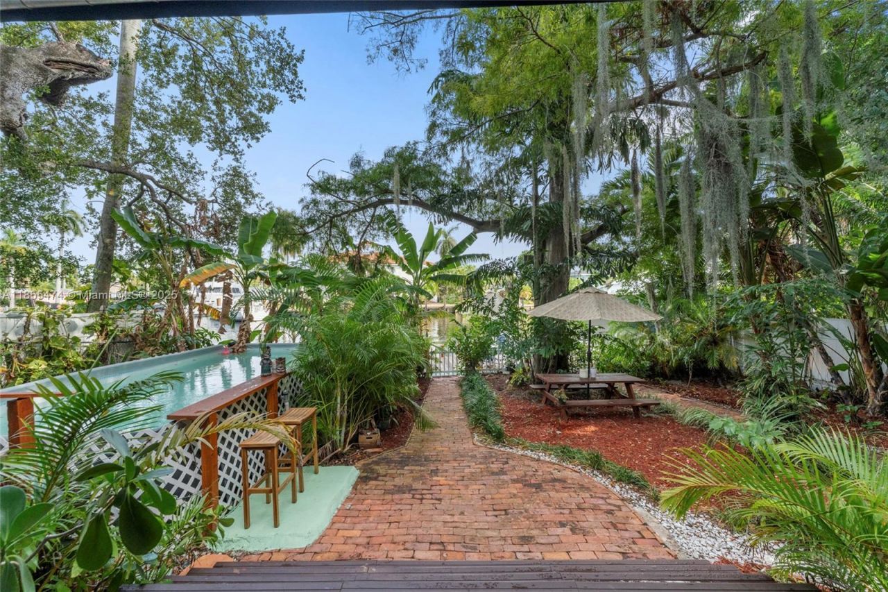 918 Tequesta St, Fort Lauderdale, FL 33311 Photo