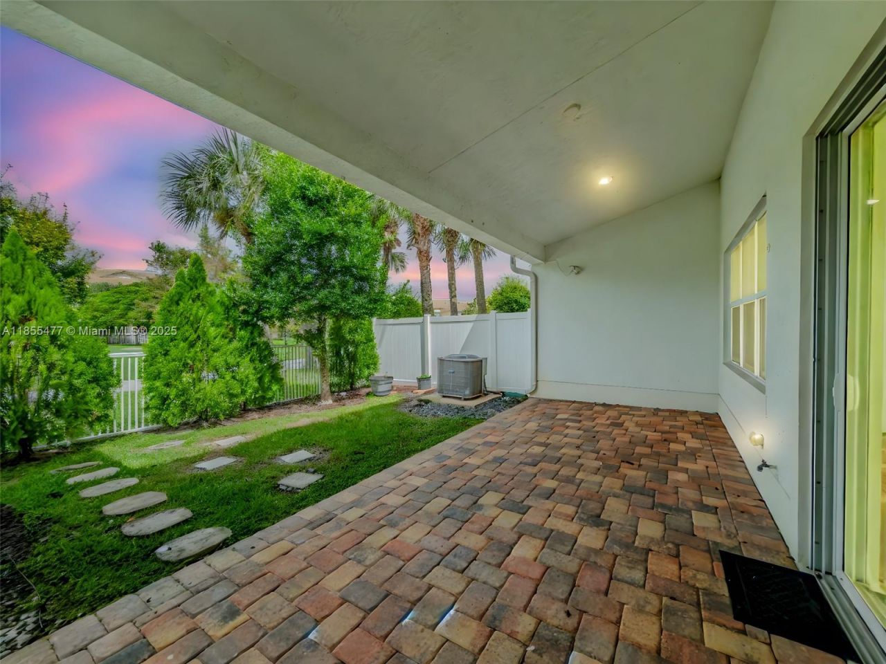 11997 Park Central, Royal Palm Beach, FL 33411 Photo