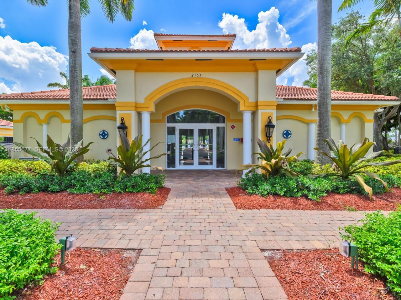 2867 S Oasis Dr, Boynton Beach, FL 33426 Photo