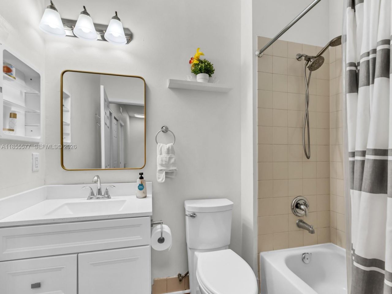 2867 S Oasis Dr, Boynton Beach, FL 33426 Photo