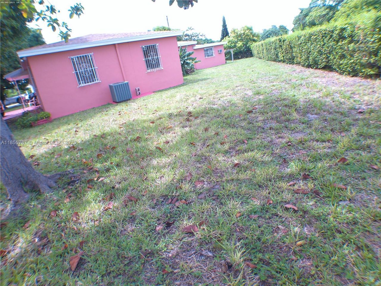 9201 Broad Manor Rd, Miami, FL 33147 Photo