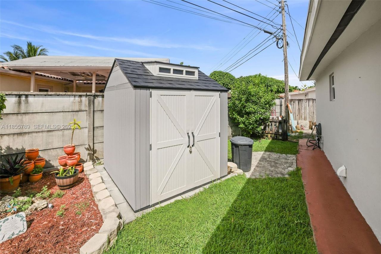 7550 SW 28th St Rd, Miami, FL 33155 Photo