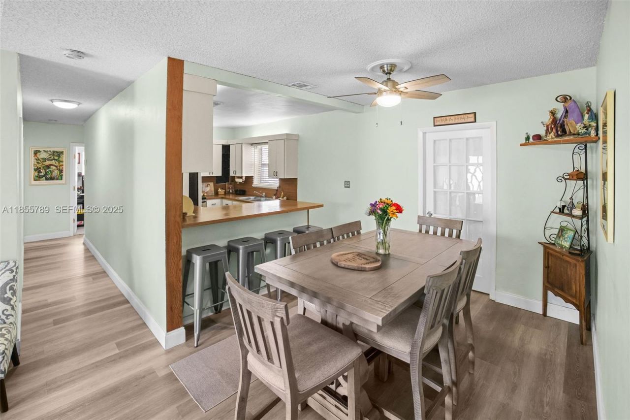 7550 SW 28th St Rd, Miami, FL 33155 Photo