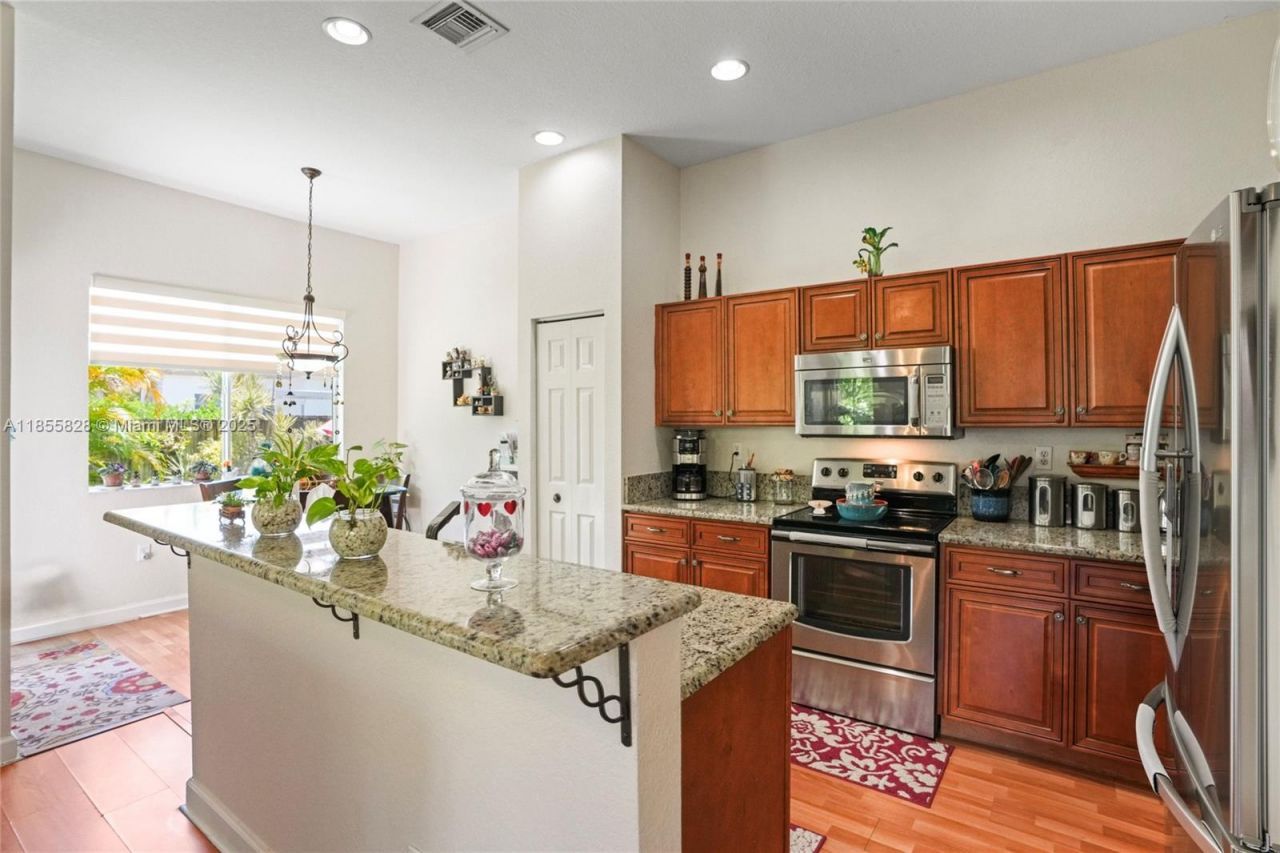 9506 SW 220th Ln, Cutler Bay, FL 33190 Photo